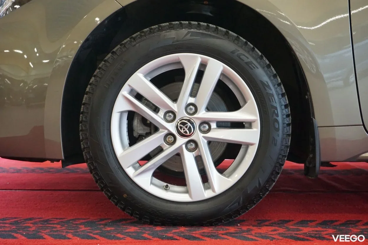 Toyota Corolla COROLLA 1.8 72kW