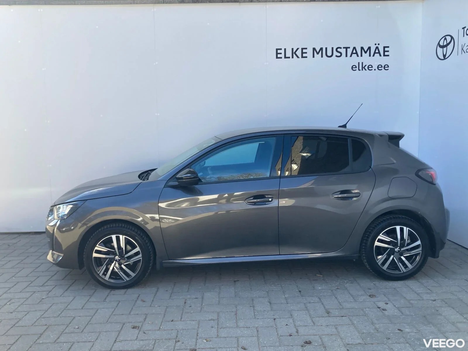 Peugeot 208 74kW