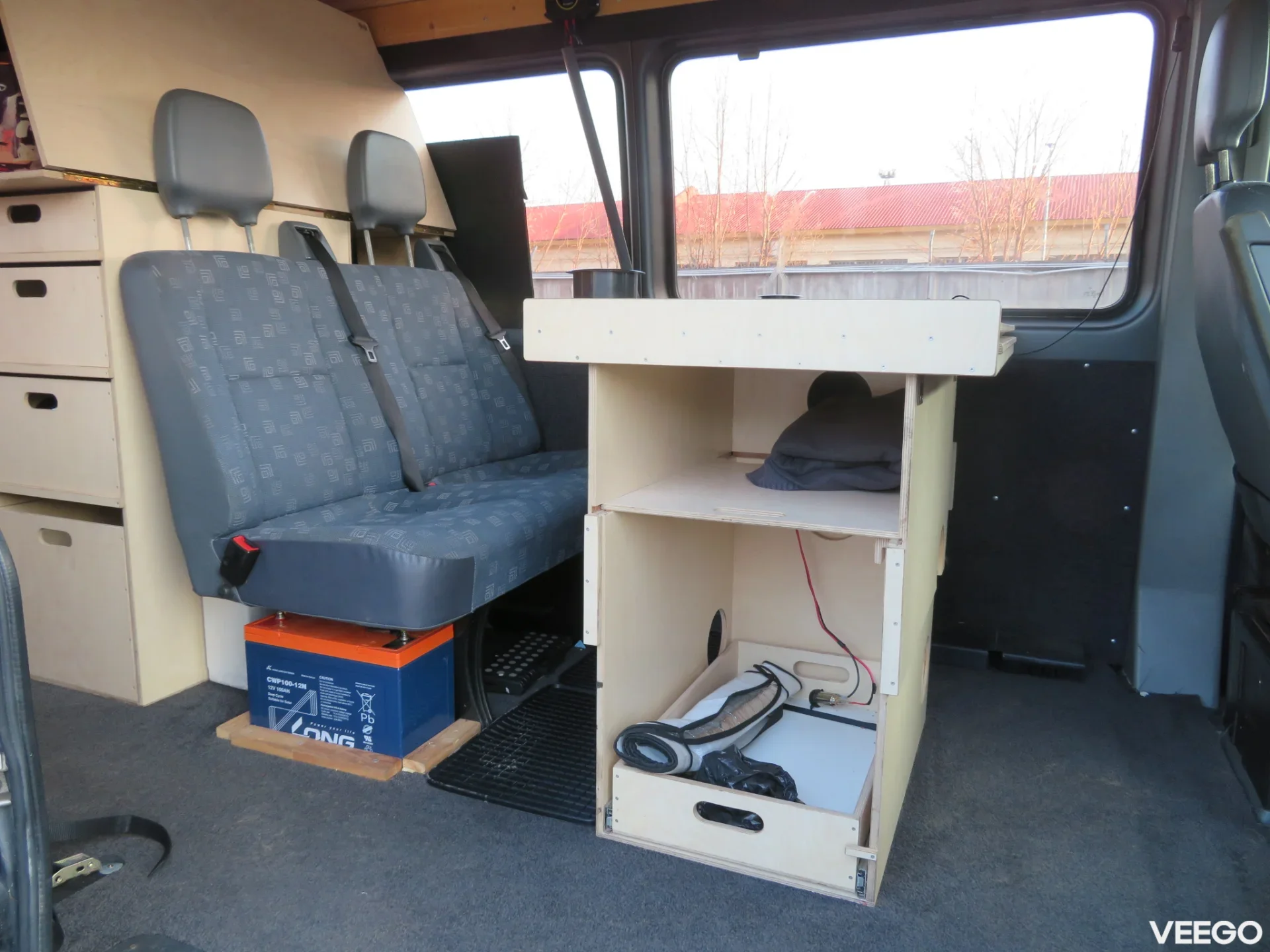 Mercedes-Benz 313 2.1 95kW