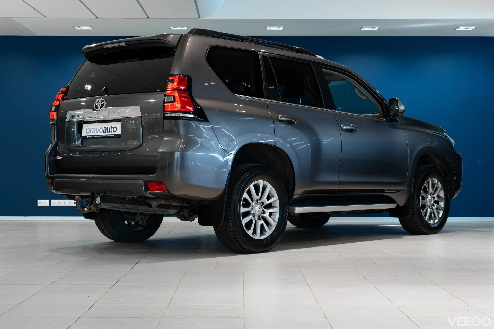 Toyota Land Cruiser Executive Technology Plus 2.8 150kW