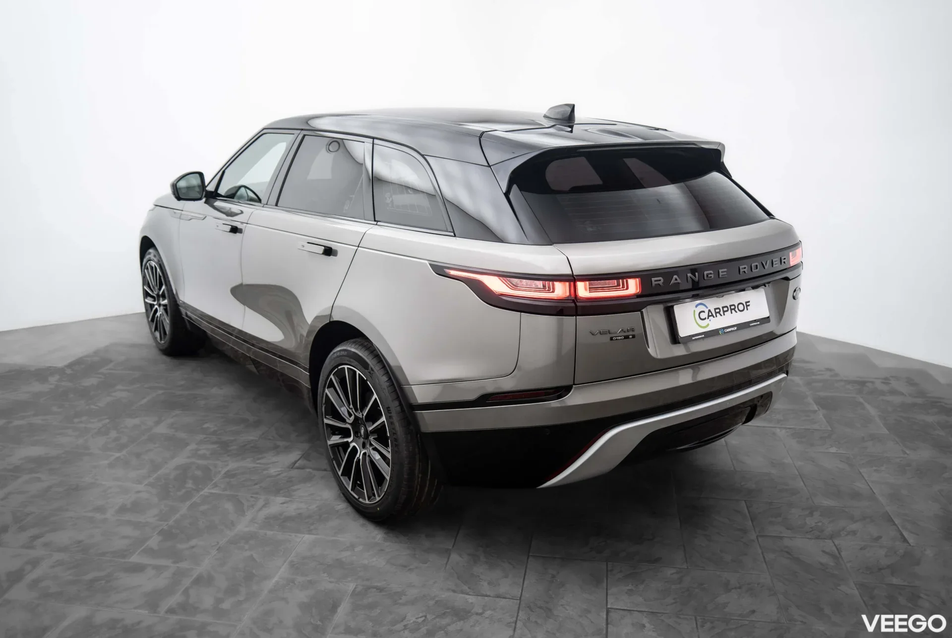 Land Rover Range Rover Velar D180 s R-Dynamic 2.0 132kW
