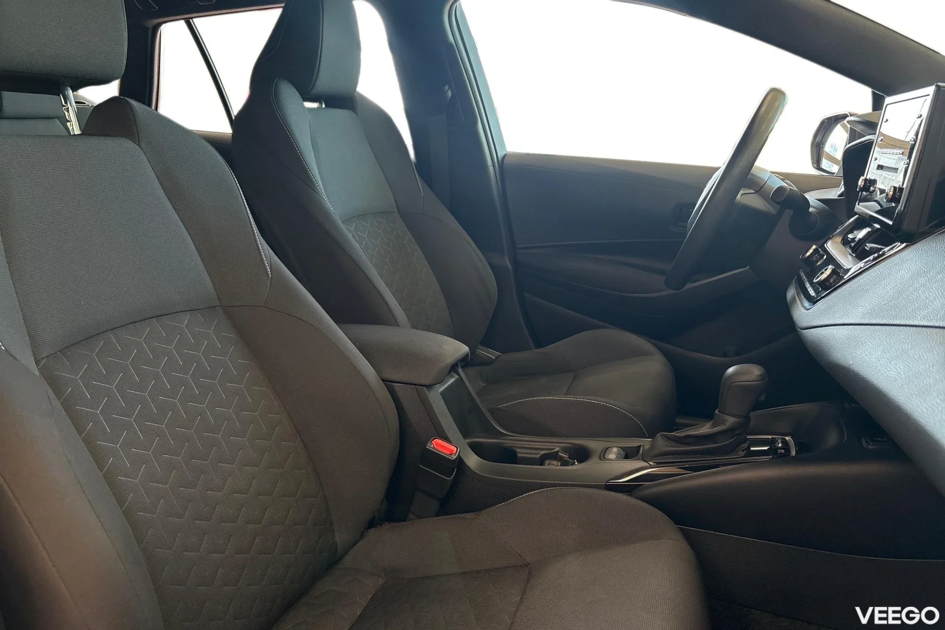 Toyota Corolla Standard Hybrid 1.8 72kW