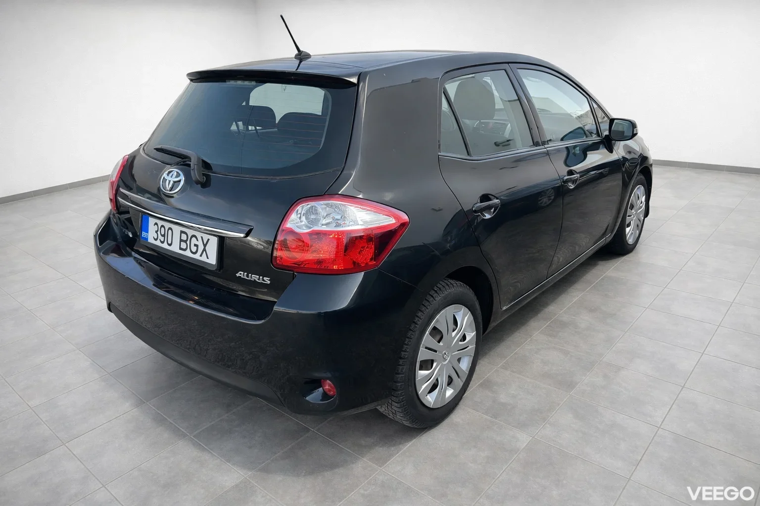 Toyota Auris 1.6 97kW
