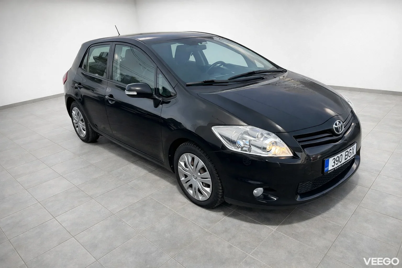 Toyota Auris 1.6 97kW