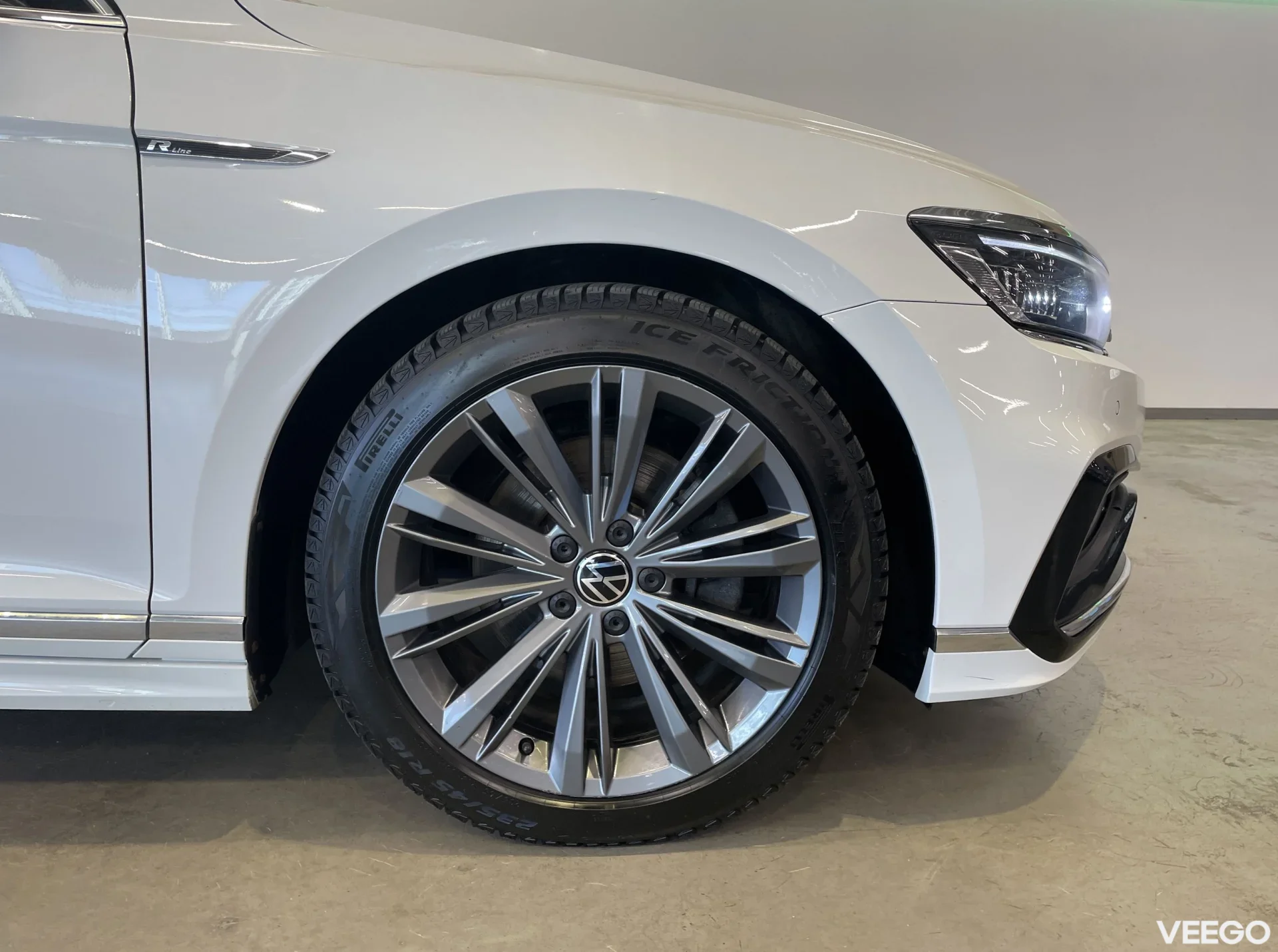 Volkswagen Passat Variant 4Motion R-Line 147kW