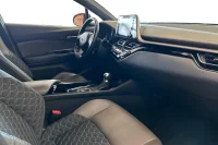 Toyota C-HR Luxury Hybrid 1.8 72kW thumbnail
