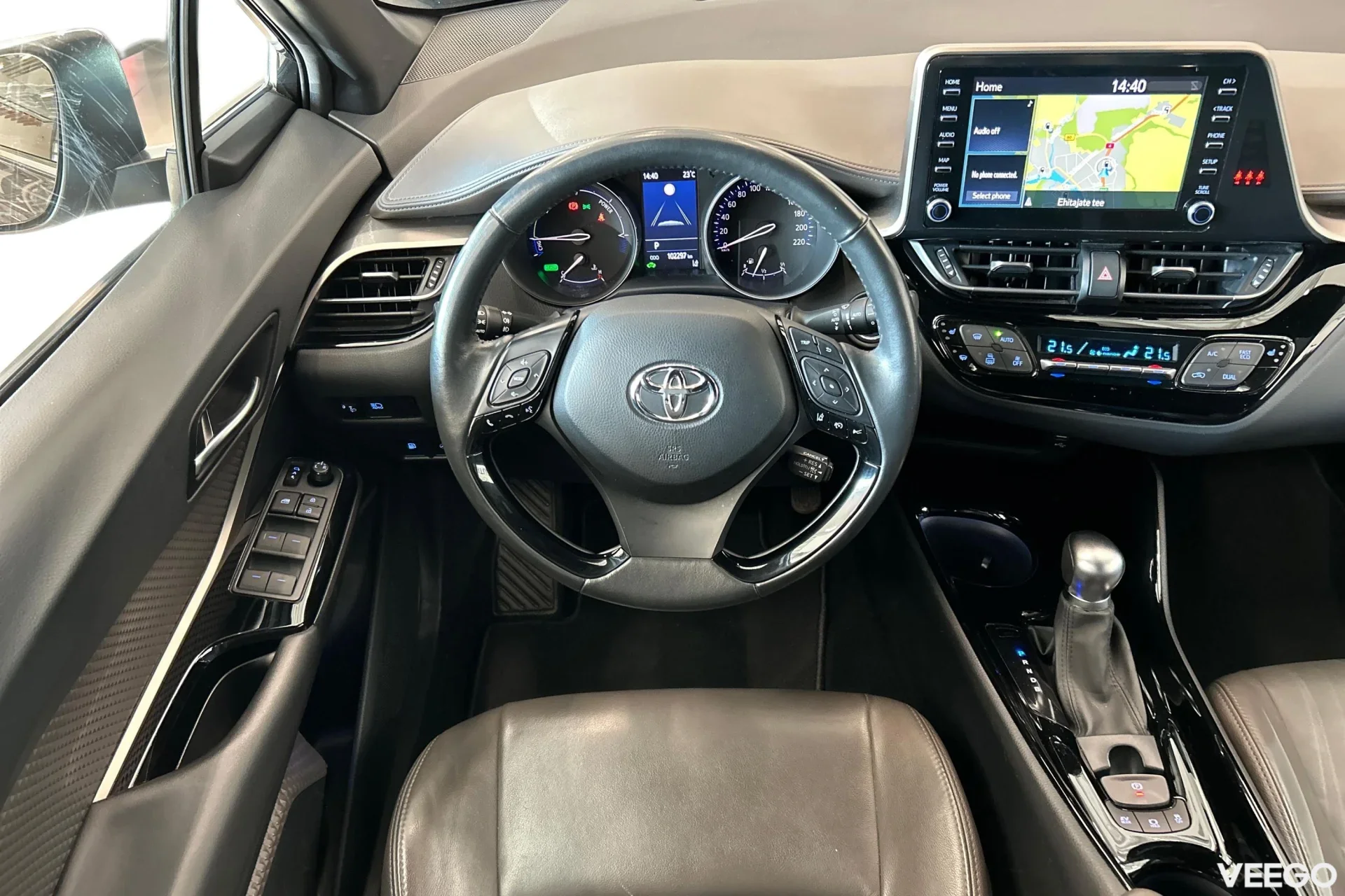 Toyota C-HR Luxury Hybrid 1.8 72kW