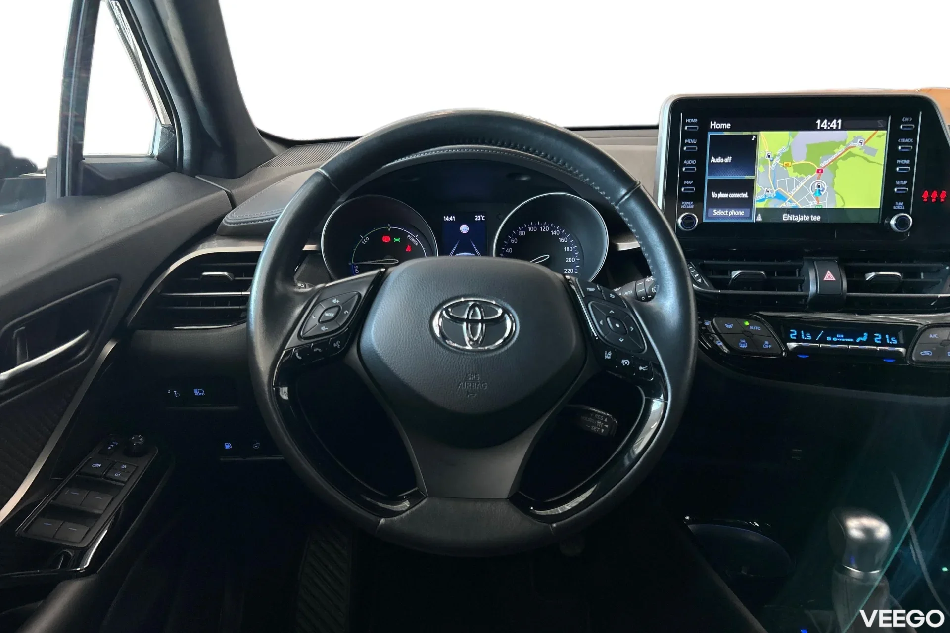 Toyota C-HR Luxury Hybrid 1.8 72kW