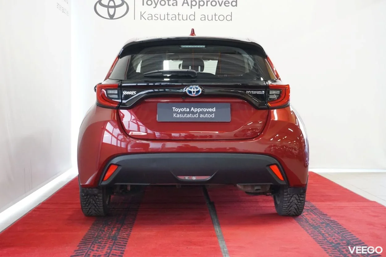 Toyota Yaris Active Plus Dynamic pakett 1.5 68kW