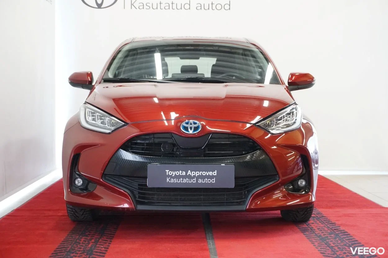 Toyota Yaris Active Plus Dynamic pakett 1.5 68kW