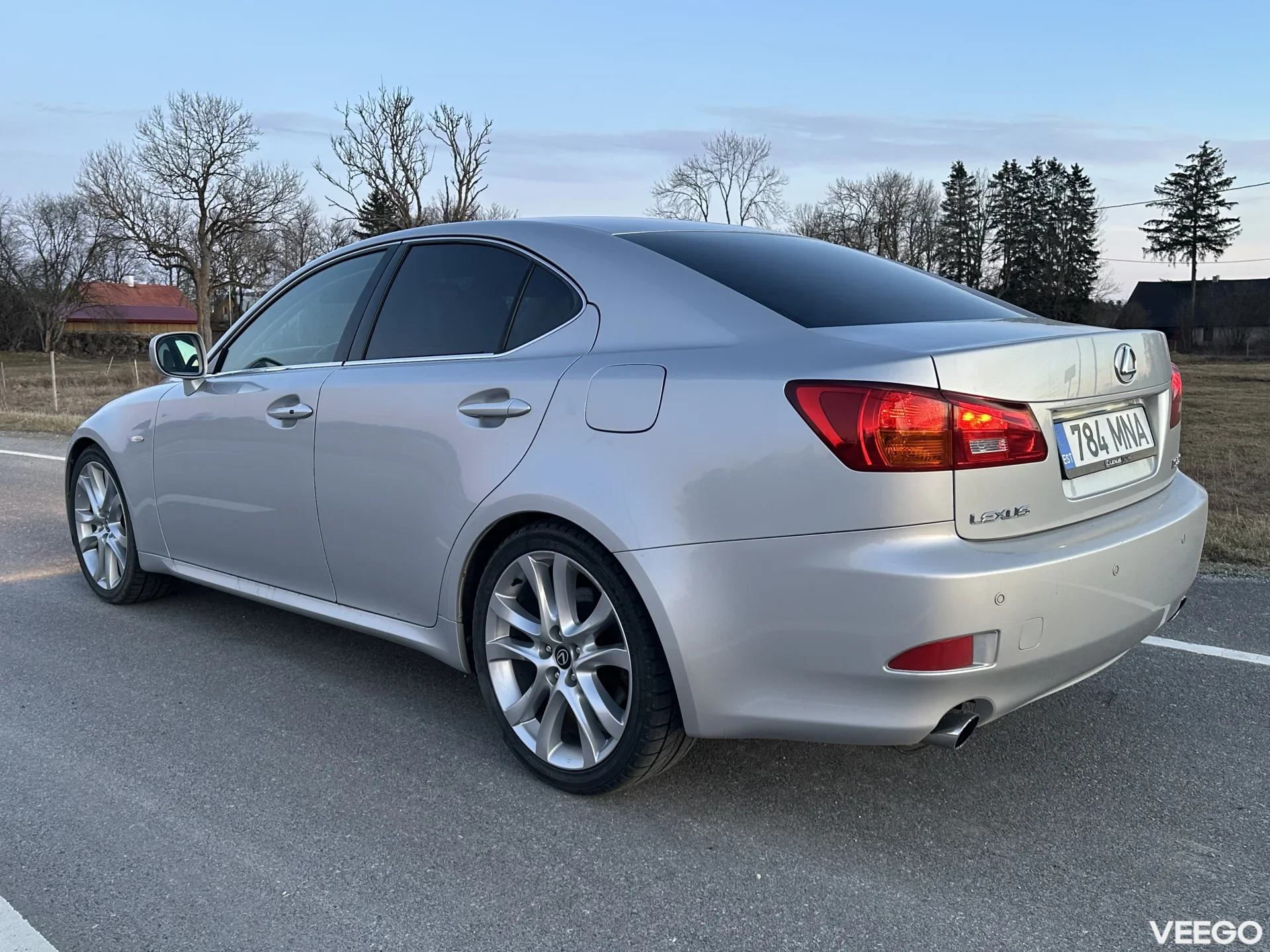 Lexus IS 250 2.5 153kW