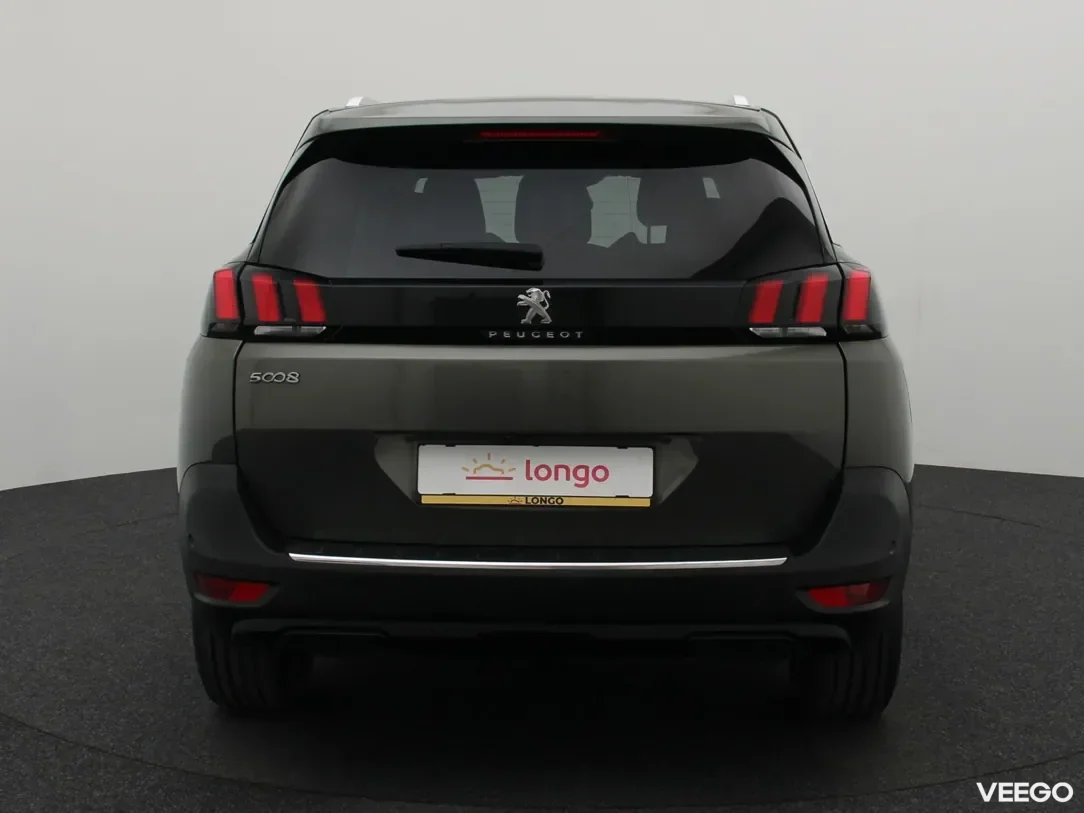 Peugeot 5008 1.5 96kW