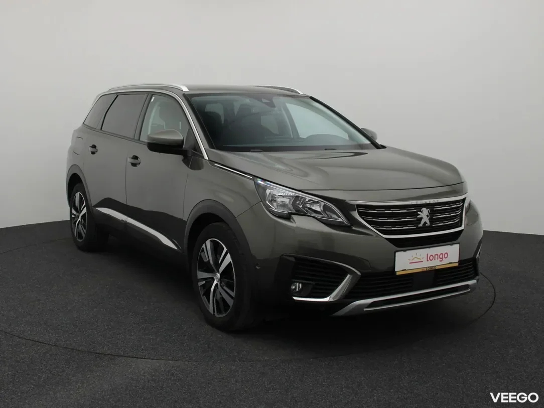 Peugeot 5008 1.5 96kW