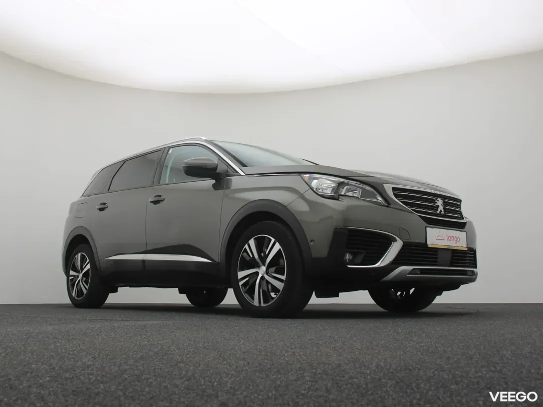 Peugeot 5008 1.5 96kW