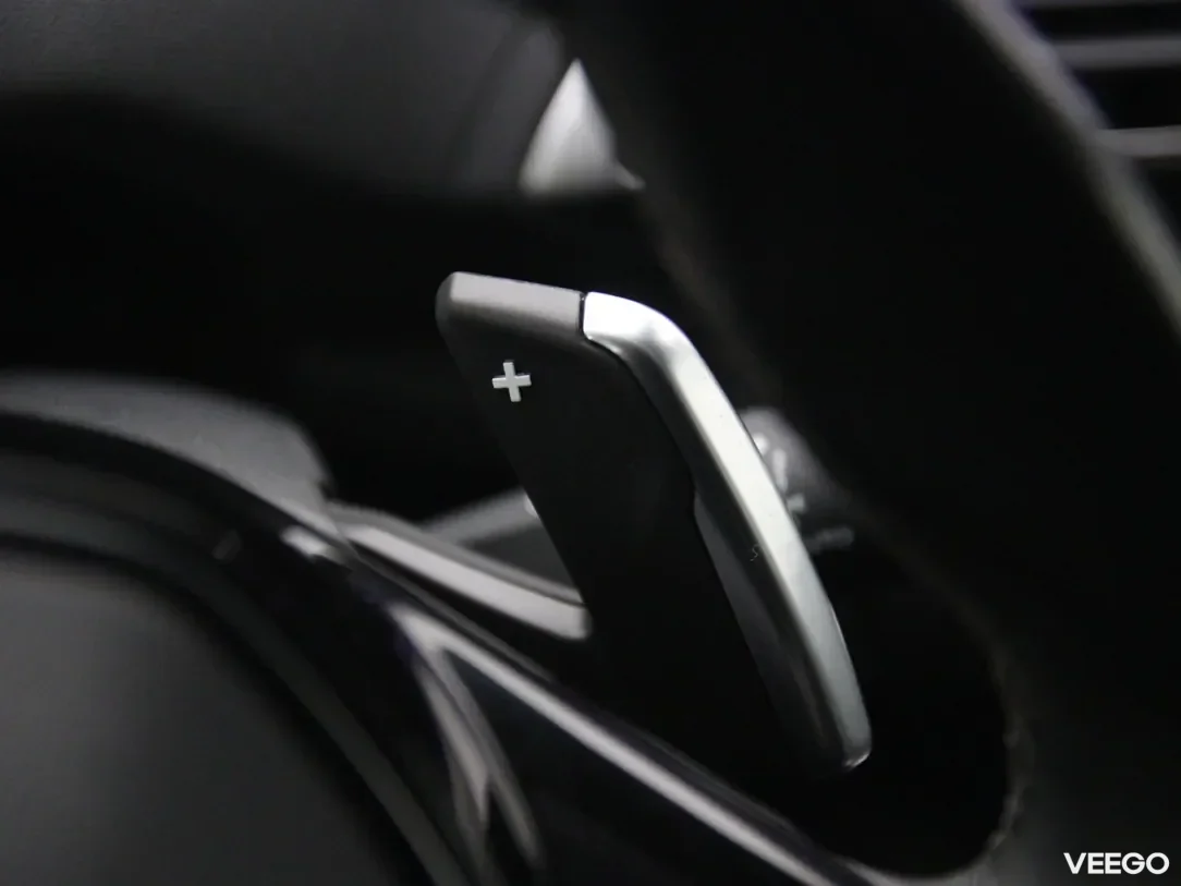 Peugeot 5008 1.5 96kW