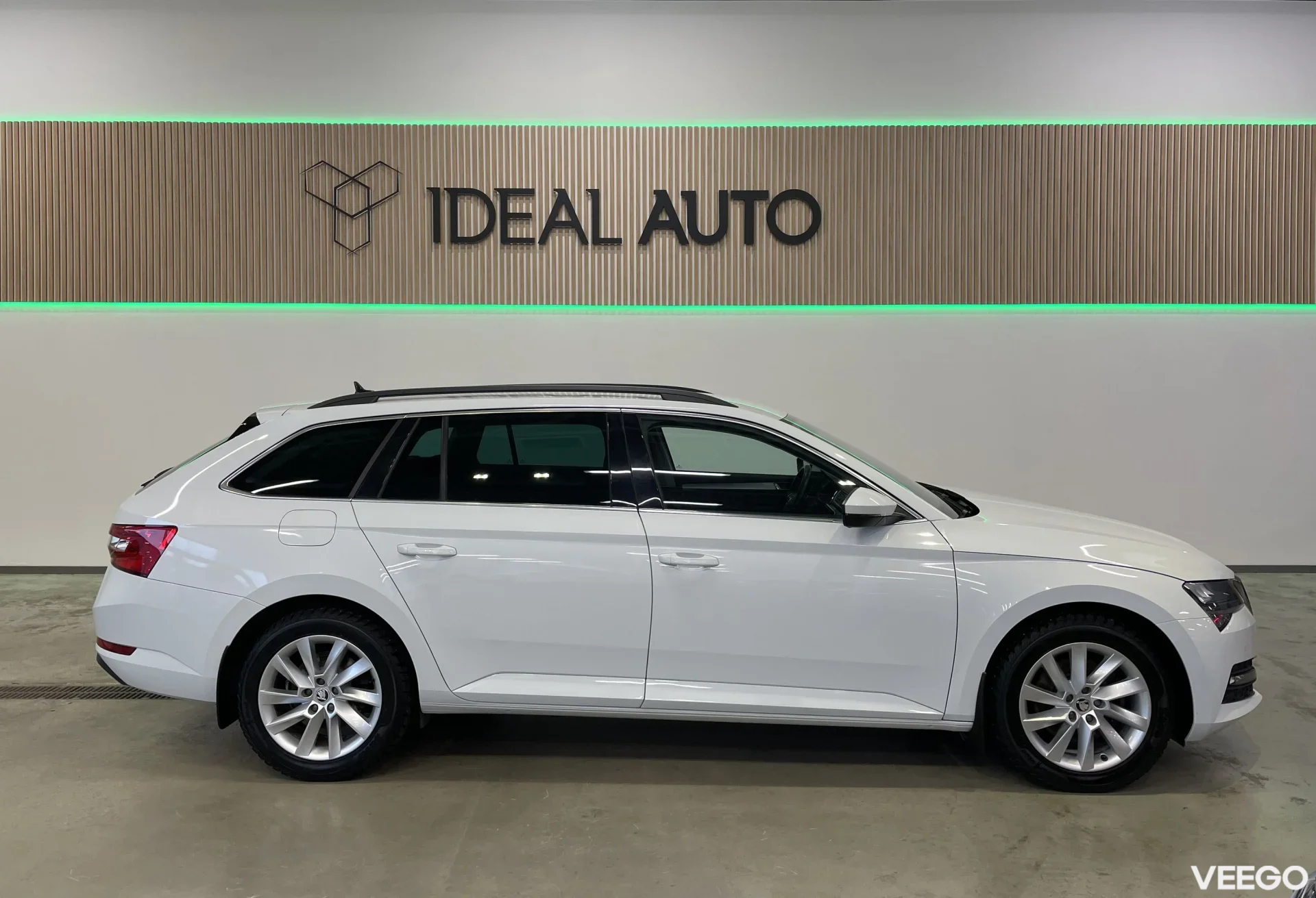 Skoda Superb Combi Ambition FL 110kW