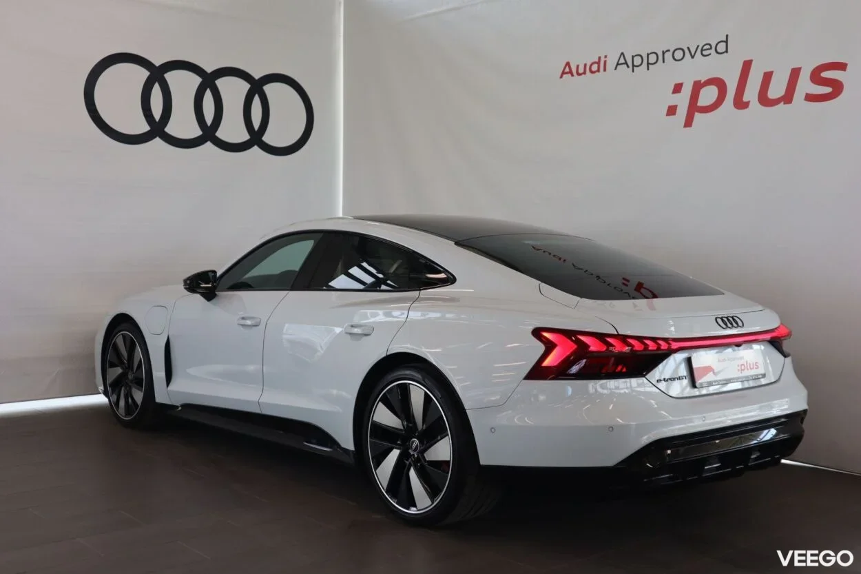 Audi e-tron GT 140kW