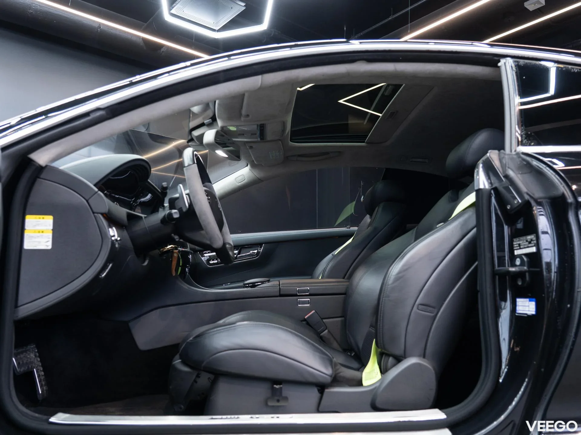 Mercedes-Benz CL63 AMG 6.2 386kW