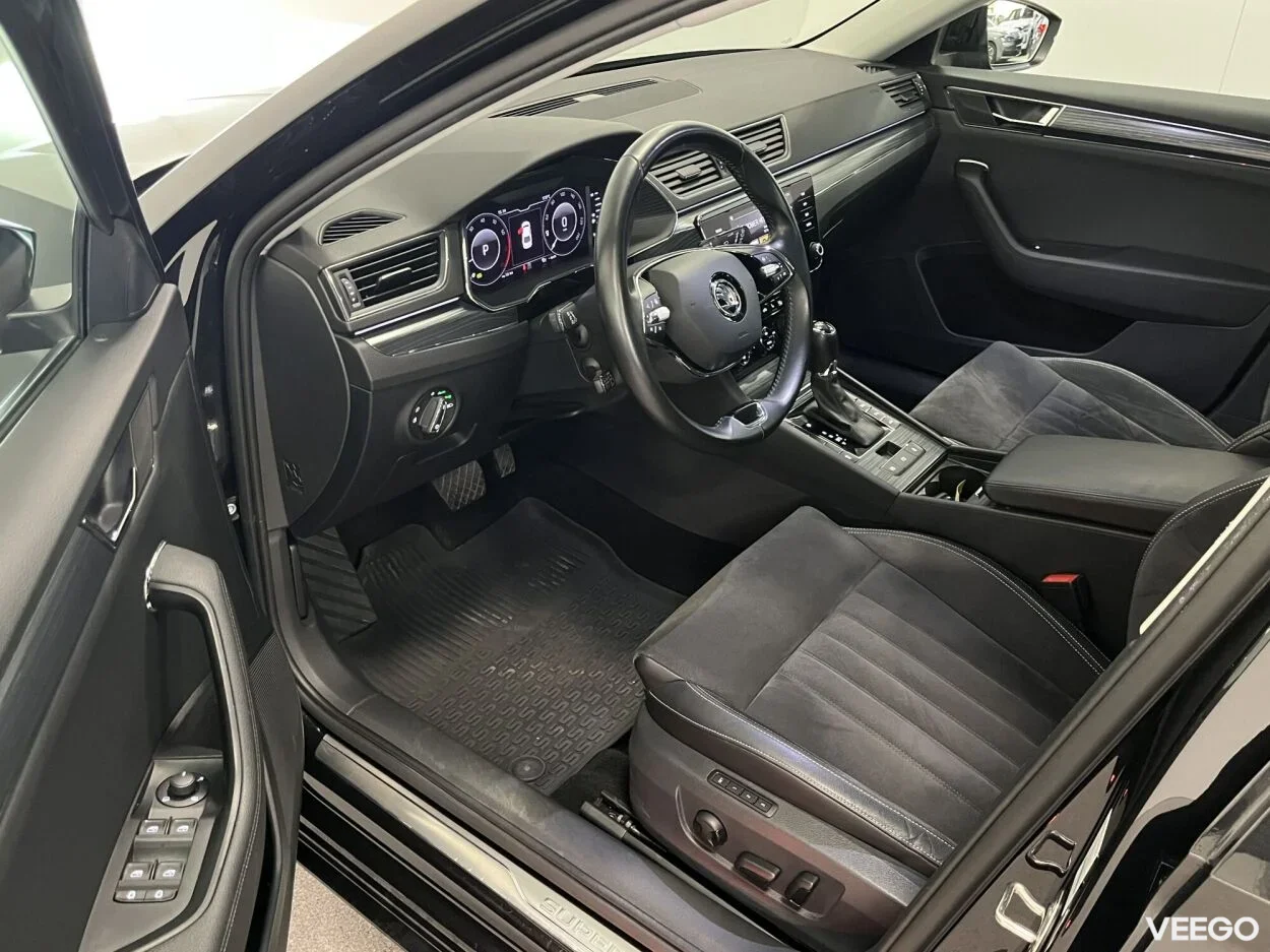 Skoda Superb Elegance FL 7-k  DSG 1.5 110kW