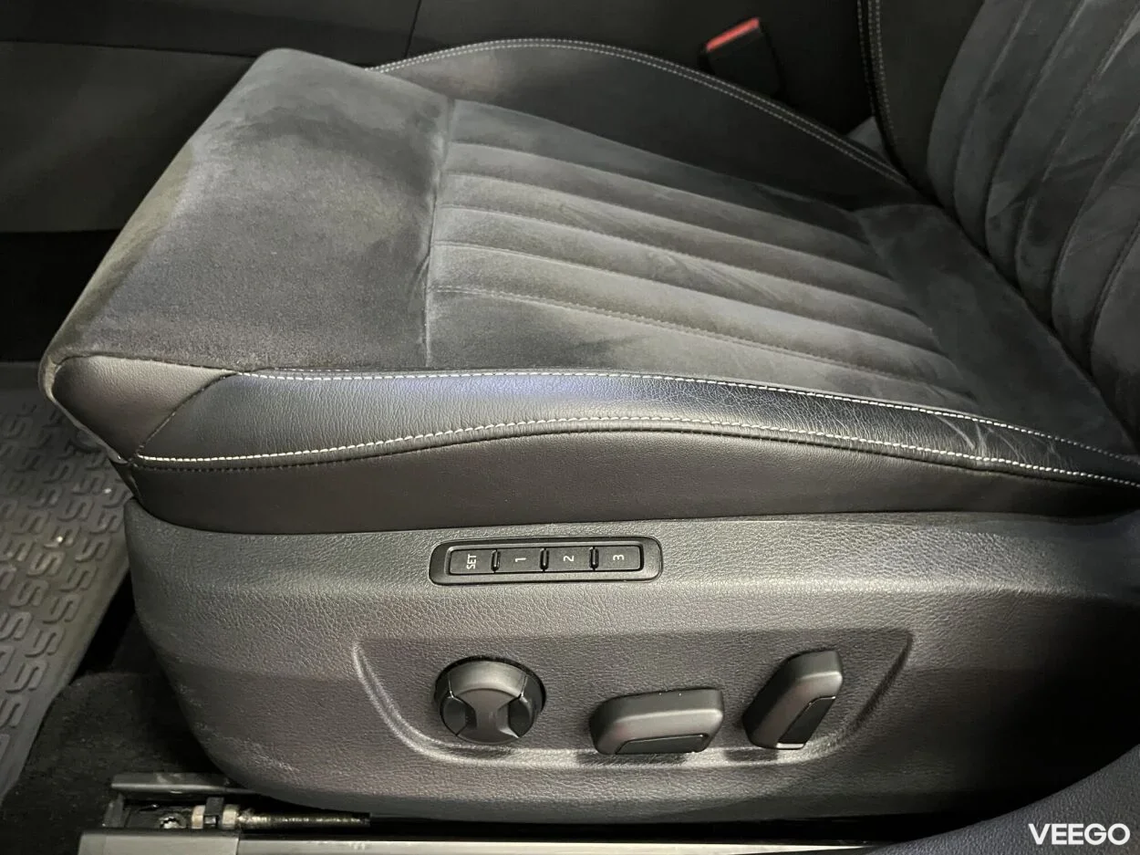 Skoda Superb Elegance FL 7-k  DSG 1.5 110kW