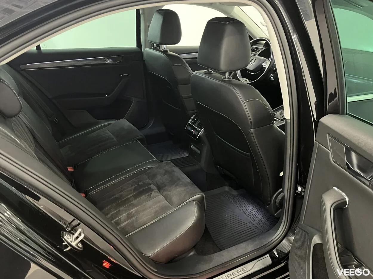 Skoda Superb Elegance FL 7-k  DSG 1.5 110kW