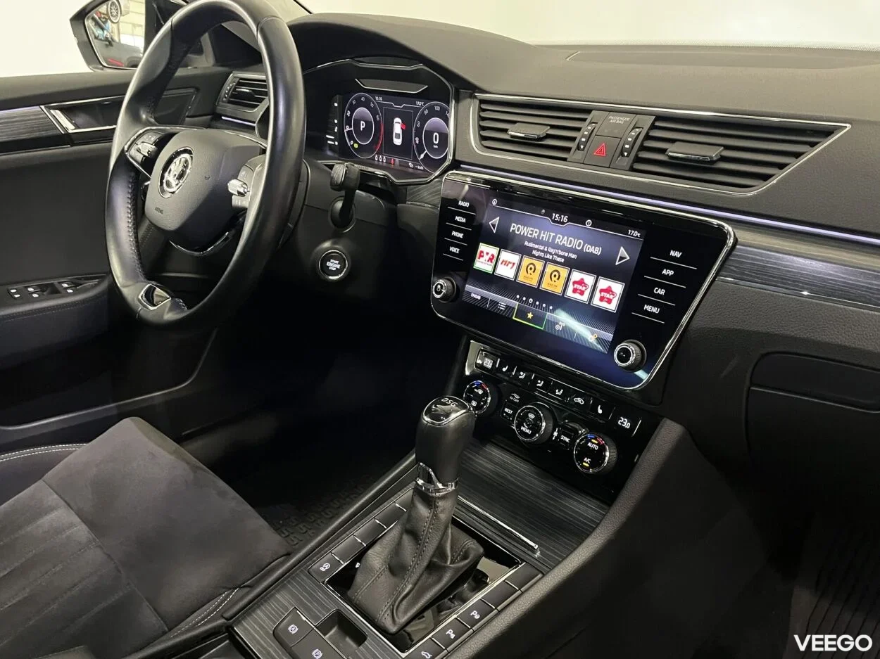 Skoda Superb Elegance FL 7-k  DSG 1.5 110kW