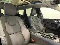 Volvo XC60 AWD PLUS DARK 335kW thumbnail