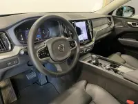 Volvo XC60 AWD PLUS DARK 335kW thumbnail