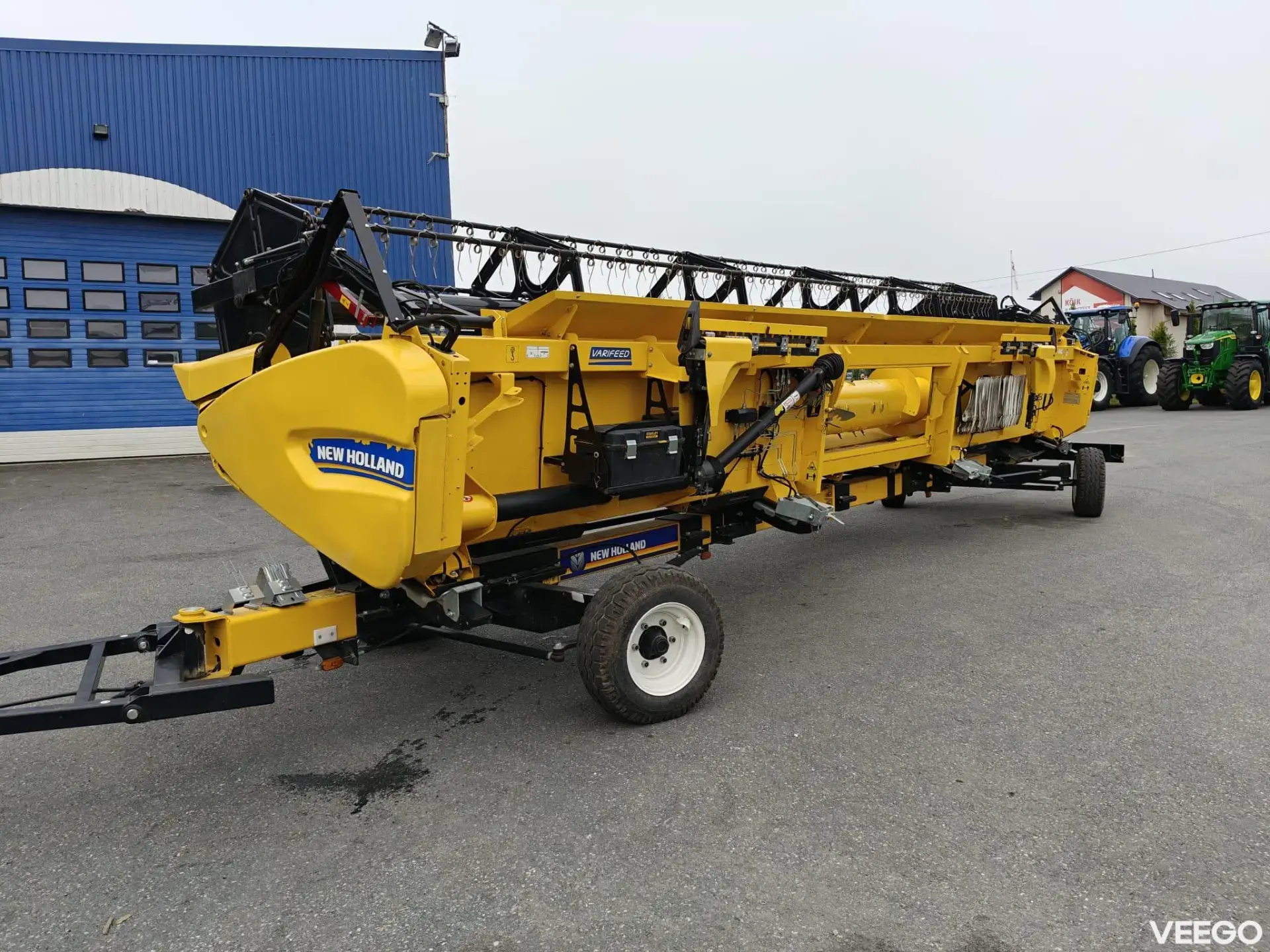 New Holland CX 8.90 308kW