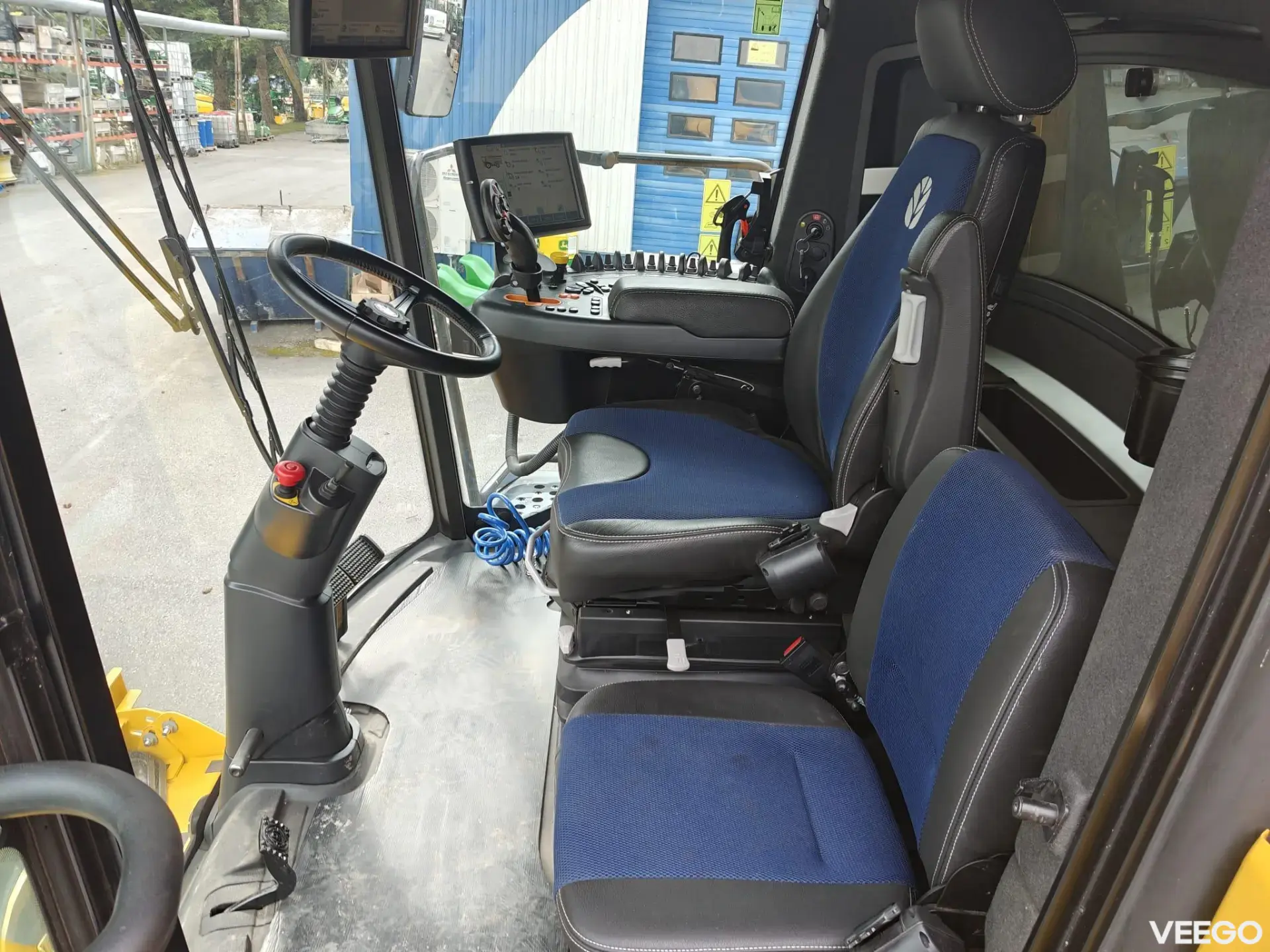 New Holland CX 8.90 308kW