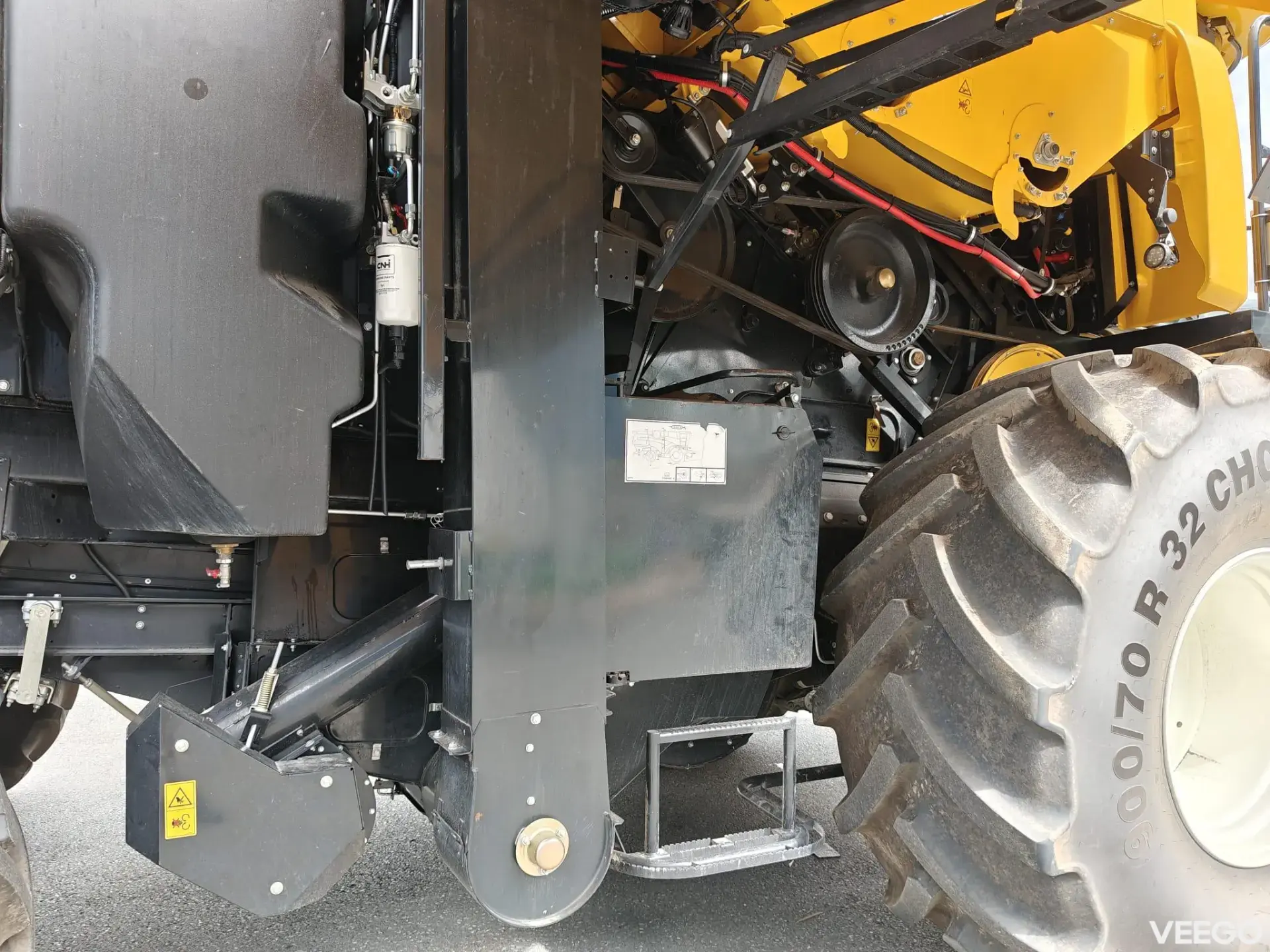 New Holland CX 8.90 308kW