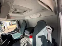 Volvo FL BOX HEATING + LIFT 158kW thumbnail