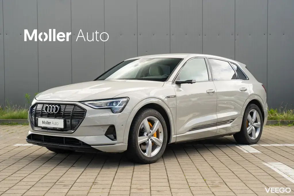 Audi e-tron 300kW
