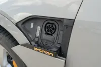 Audi e-tron 300kW thumbnail