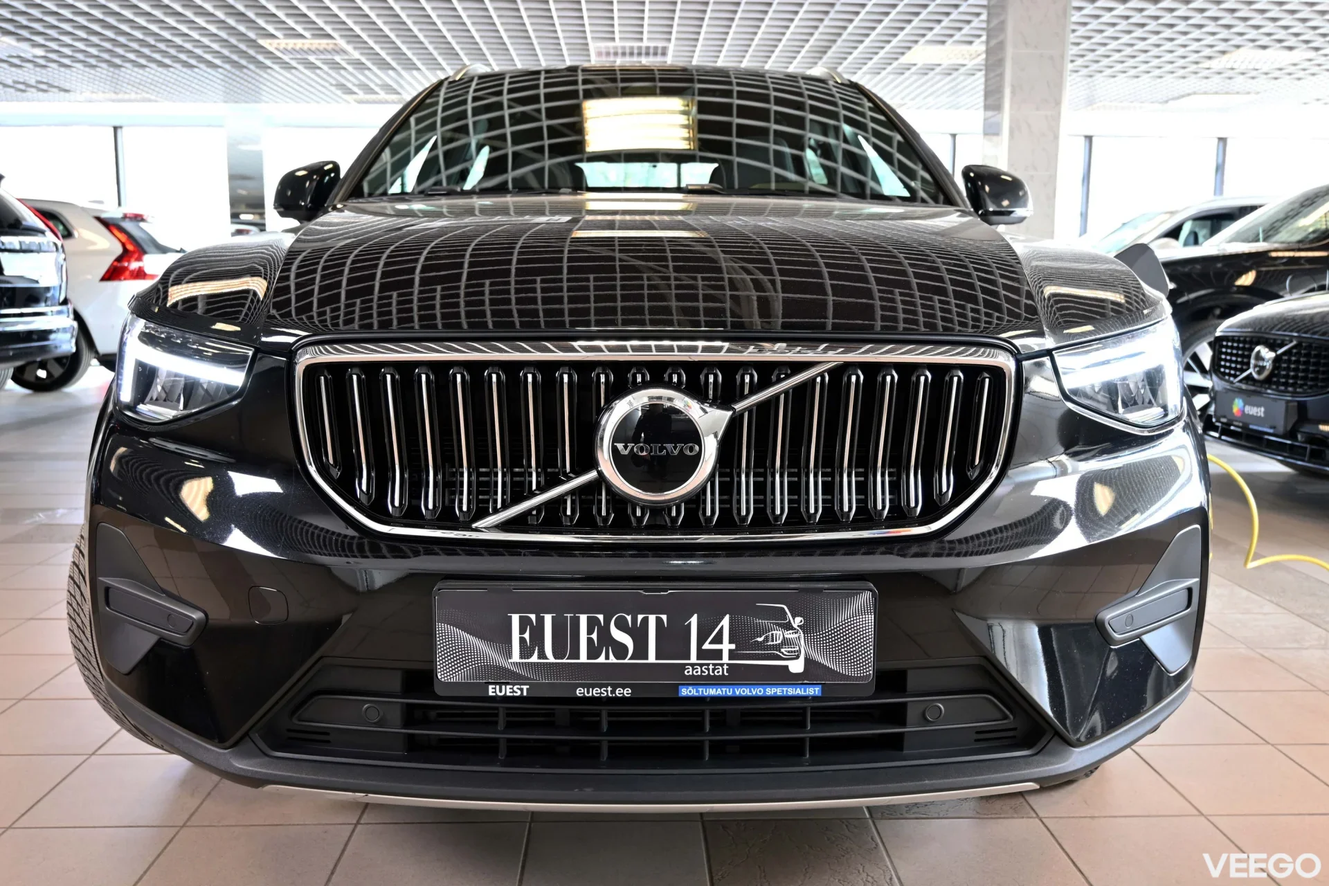 Volvo XC40 T4 RECHARGE INSCRIPTION EXPRESSION INTELLI SAFE MY23 2 155kW