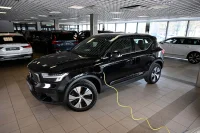 Volvo XC40 T4 RECHARGE INSCRIPTION EXPRESSION INTELLI SAFE MY23 2 155kW thumbnail