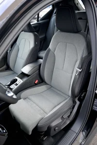 Volvo XC40 T4 RECHARGE INSCRIPTION EXPRESSION INTELLI SAFE MY23 2 155kW thumbnail