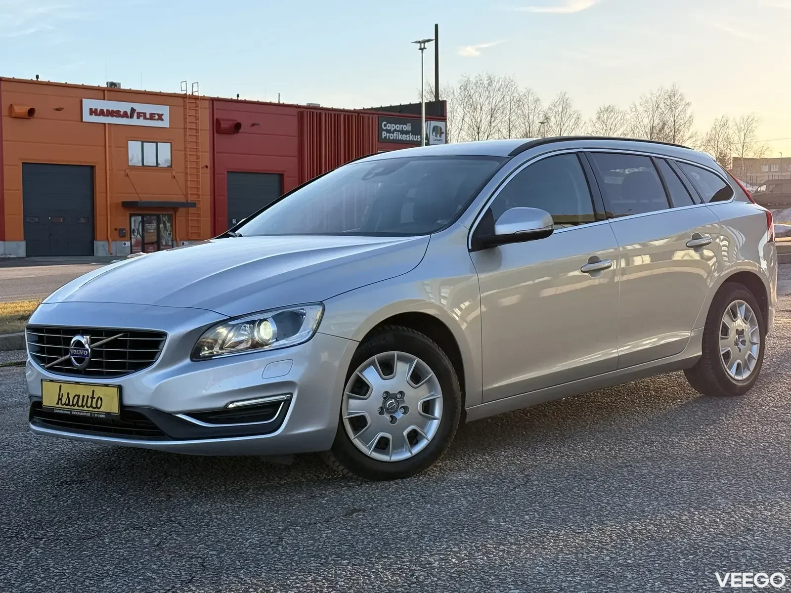 Volvo V60 Momentum Facelift 2 110kW