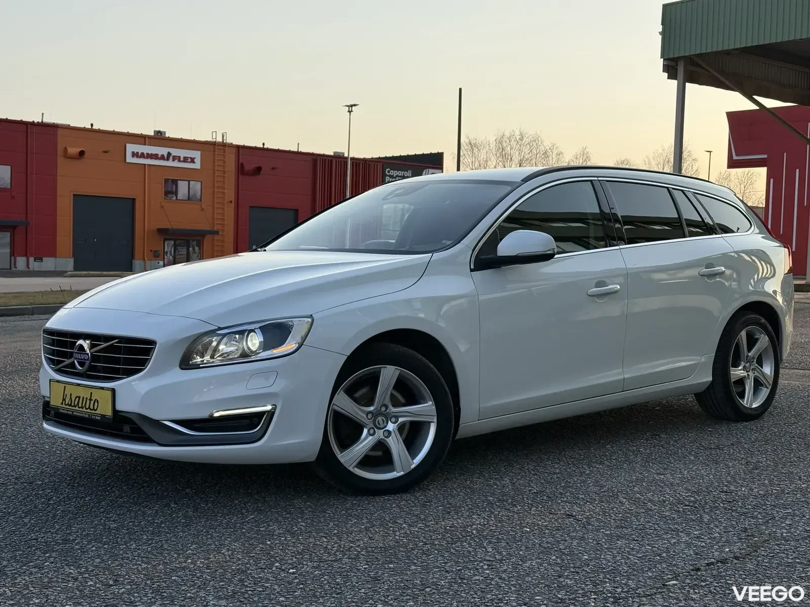 Volvo V60 Summum Facelift 2 133kW