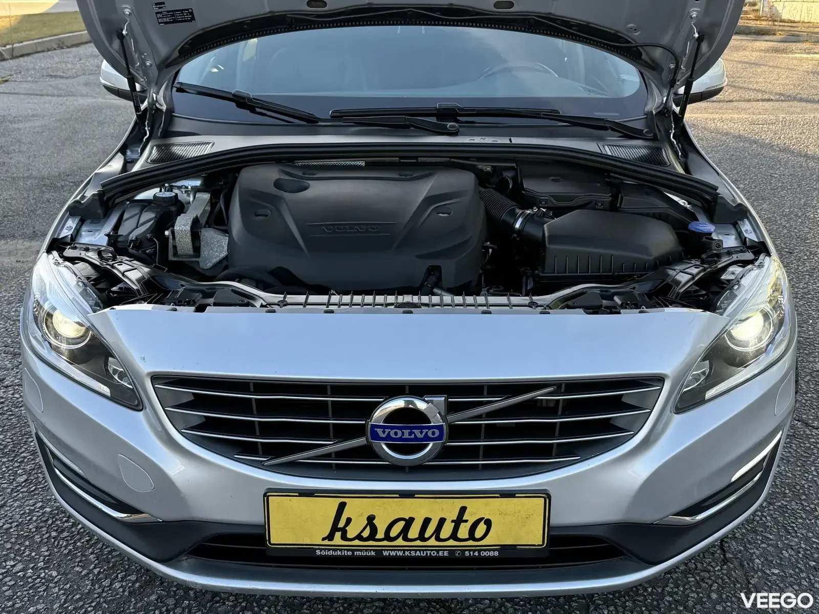 Volvo V60 Momentum Facelift 2 110kW