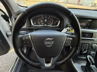 Volvo V60 Summum Facelift 2 133kW thumbnail