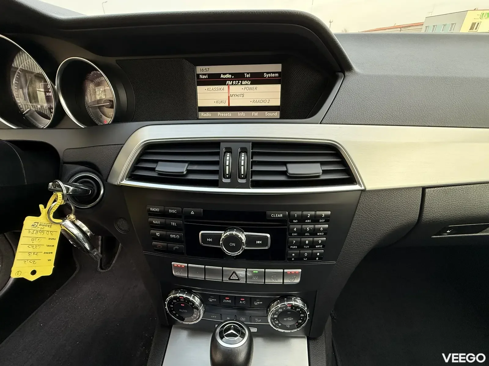 Mercedes-Benz C220 Avantgarde AMG Facelift 2.1 125kW