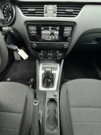 Skoda Octavia Combi Ambiente Facelift 1.6 81kW thumbnail