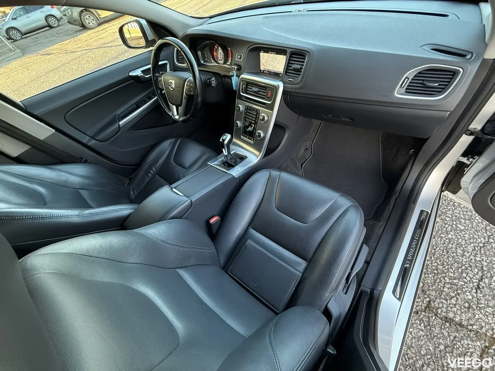 Volvo V60 Momentum Facelift 2 110kW