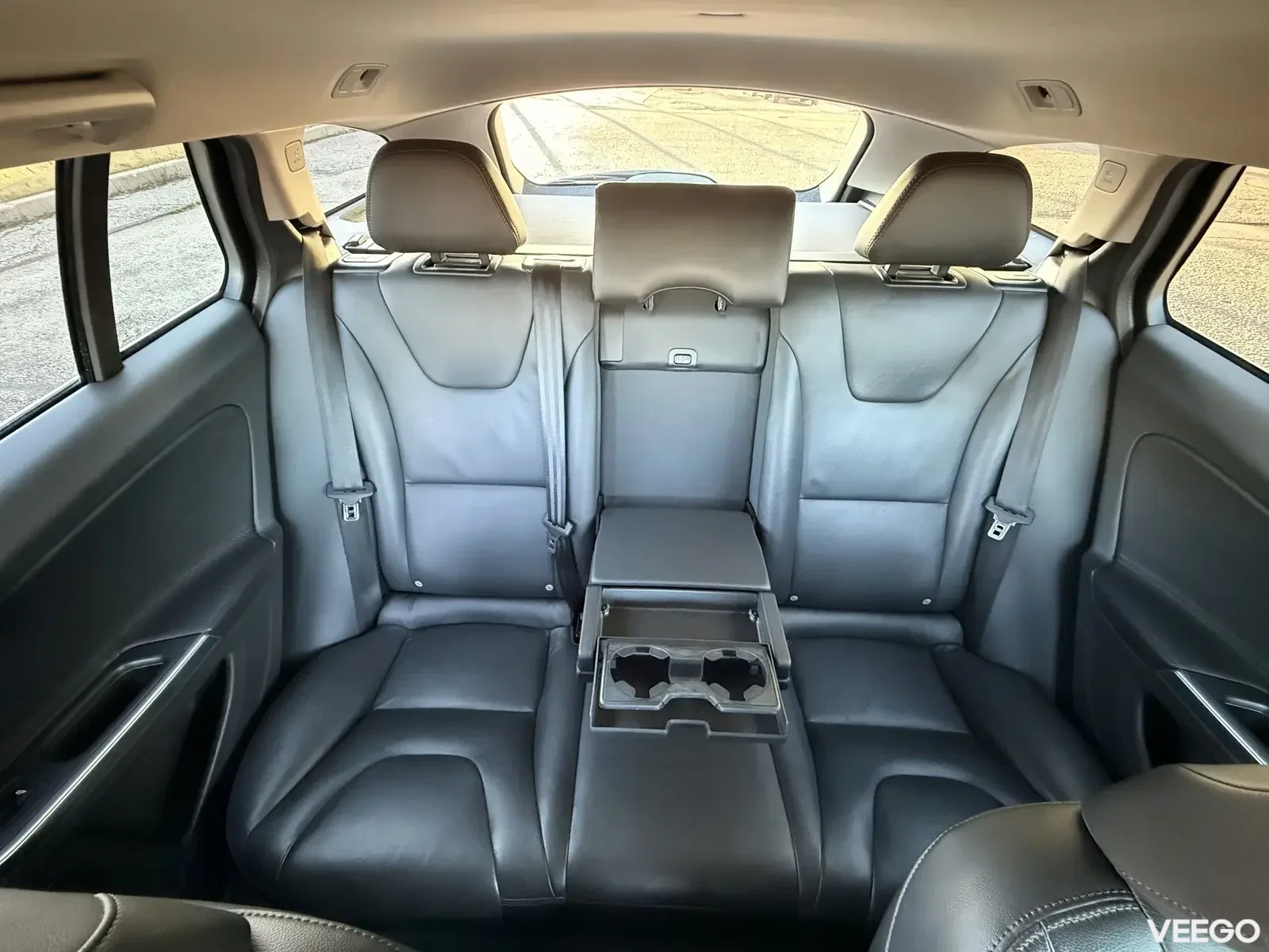 Volvo V60 Momentum Facelift 2 110kW