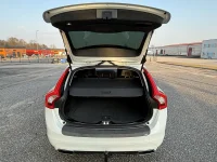 Volvo V60 Summum Facelift 2 133kW thumbnail