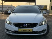 Volvo V60 Summum Facelift 2 133kW thumbnail