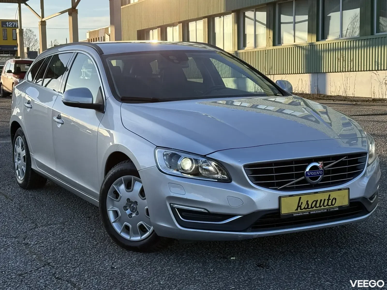 Volvo V60 Momentum Facelift 2 110kW