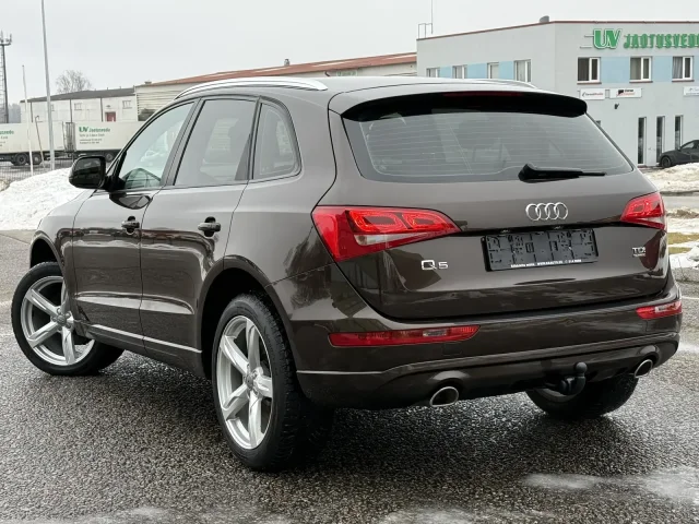 Image of Audi Q5 Quattro Facelift 3 180kW