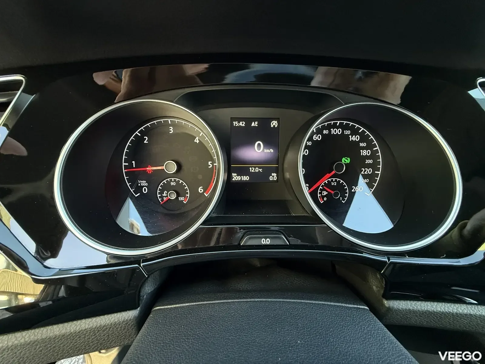 Volkswagen Touran Highline Facelift 7k 2 140kW